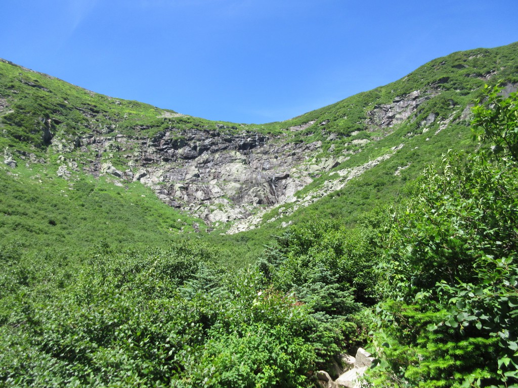 View of Tuckerman's headwall from the ravine trail